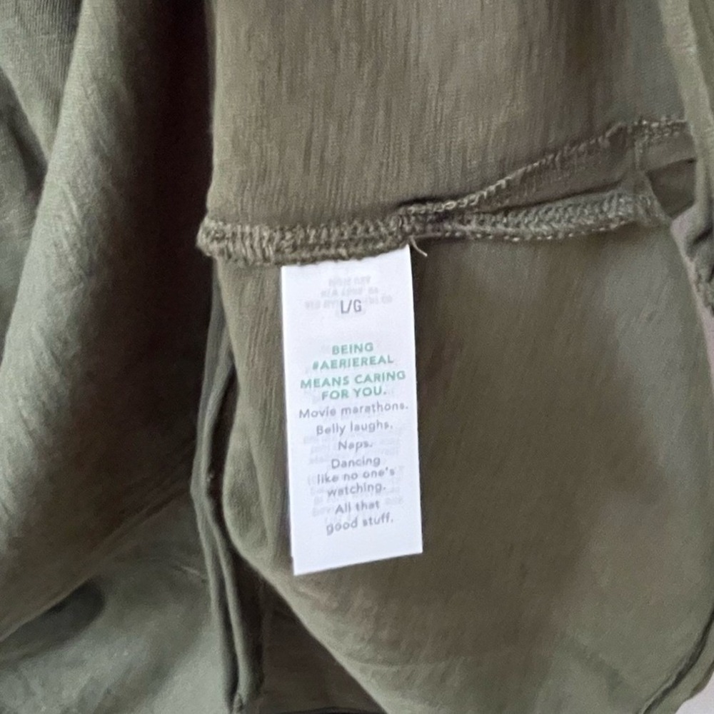 Aerie Oversized Haute Cafe Paris Graphic T Shirt Womens Large Olive Green NWT - Picture 6 of 9